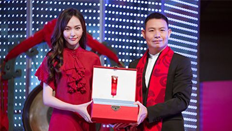 中国美正当红，人生就是博A股上市，引领新时代